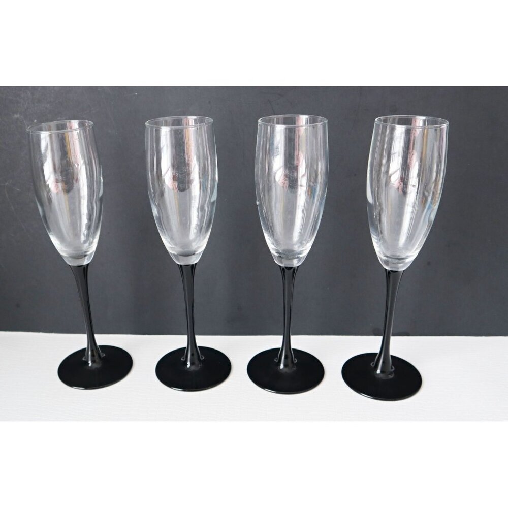 4 Vintage LUMINARC Black Stemmed Champagne Flutes Wine Glasses